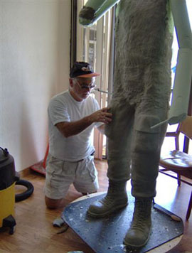 making of the statue